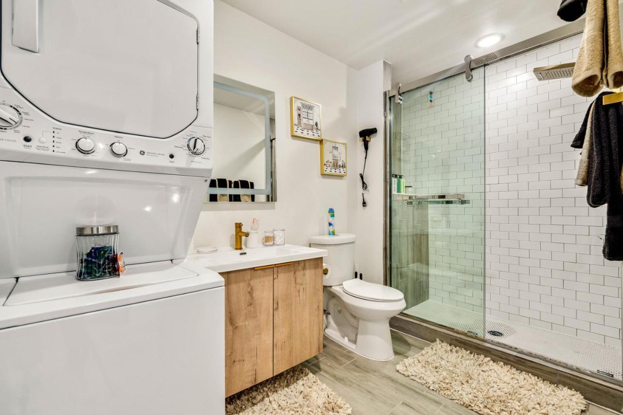 Apartamento Queen Near Downtown Free Parking *